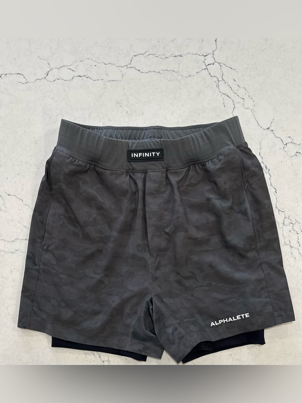 Alphalete Infinity Men's Gray Black Camo Training Shorts Med Compression Lined